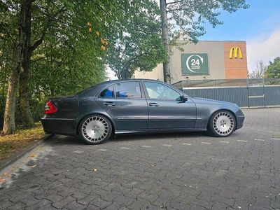 Mercedes E280