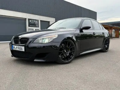 Brugt BMW M5 507 HK (372 kW) 2005 Sort Sedan