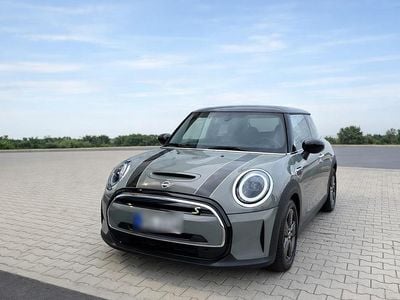 Grau Gebraucht 2022 Mini Cooper SE Kleinwagen | 16.500 € (Guter Preis)