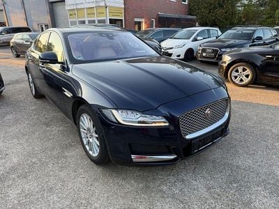 Second-hand Jaguar XF Portfolio 163 CP (119 kW) 2017 Albastru Berlinǎ