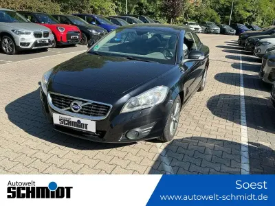 Gebraucht Volvo C70 Summum 177 PS (130 kW) 2011 Black sapphire / metallic Cabrio