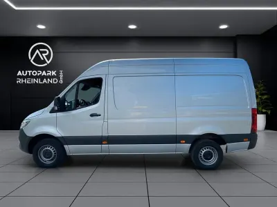 Gebraucht Mercedes Sprinter 163 PS (119 kW) 2020 Silber Van