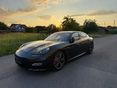 Gebraucht Porsche Panamera Turbo S 549 PS (403 kW) 2011 Grau Kleinwagen