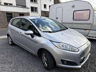 Gebraucht Ford Fiesta Trend 82 PS (60 kW) 2015 Kleinwagen