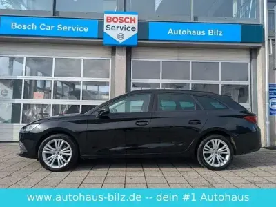 Gebraucht Seat Leon Style 150 PS (110 kW) 2022 Schwarz Limousine