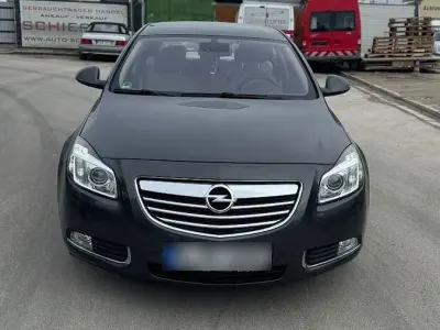 Gebraucht Opel Insignia Cosmo 160 PS (117 kW) 2009 Grau Limousine