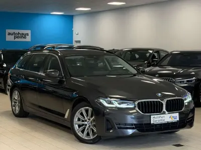 Gebraucht BMW 520 Performance 190 PS (139 kW) 2022 Grau Limousine