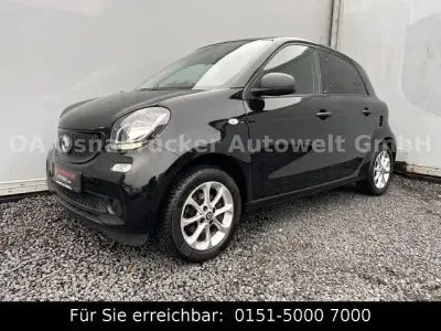 Używany Smart ForFour 90 KM (66 kW) 2016 Czarny Hatchback