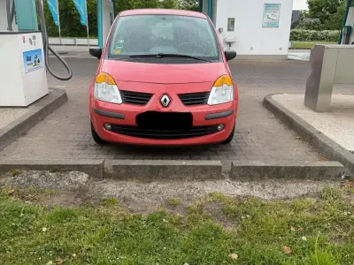 Gebraucht Renault Modus 88 PS (64 kW) 2005 Rot Van / Kleinbus