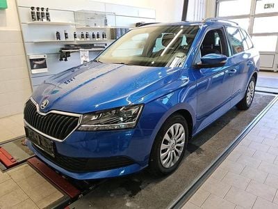 Gebraucht Skoda Fabia Ambition 95 PS (69 kW) 2022 Blau Kleinwagen