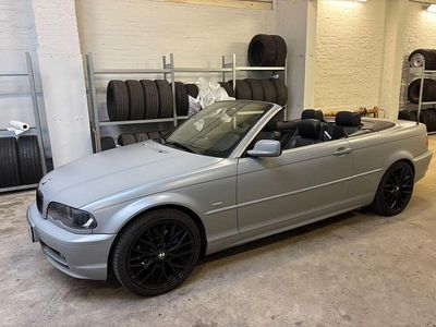 Gebraucht BMW 320 Cabriolet Sport Line 170 PS (125 kW) 2001 Grau Cabrio