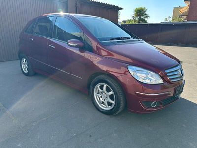 Mercedes B150