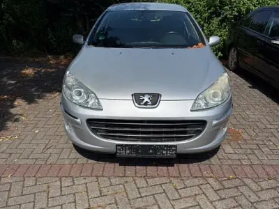 Gebraucht Peugeot 407 125 PS (91 kW) 2008 Silber Limousine