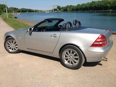 Gebraucht Mercedes 170 193 PS (141 kW) 2000 Silber Cabrio