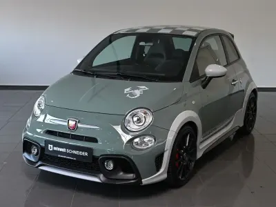 Używany Abarth 695 70th Anniversary 179 KM (131 kW) 2020 Zielony Hatchback