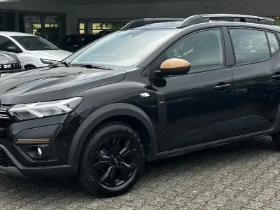 Gebraucht Dacia Sandero Extreme 110 PS (80 kW) 2025 Perlmutt schwarz Limousine