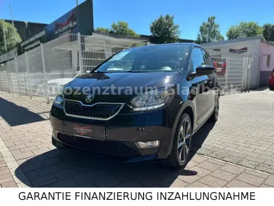 Używany Skoda Citigo-e IV Ambition 61 kW (83 KM) 2020 Czarny Hatchback