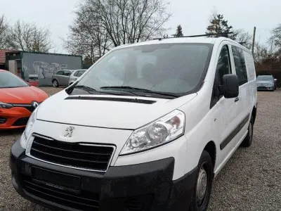 Gebraucht Peugeot Expert 128 PS (94 kW) 2014 Weiß Van