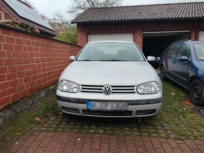 VW Golf IV