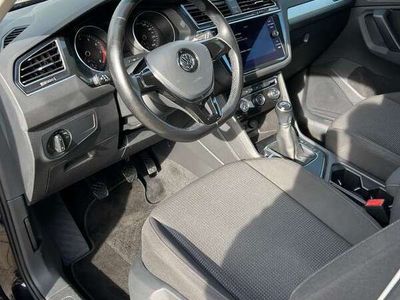 gebraucht VW Tiguan Tiguan1.4 TSI (BlueMotion Technology) Trendline