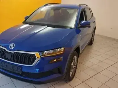 Gebraucht Skoda Karoq Tour 150 PS (110 kW) 2024 Blau SUV
