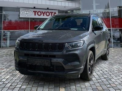 Grigio moda (graphite grey met Gebraucht 2023 Jeep Compass Longitude SUV | 16.890 € (Superpreis)