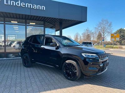 Gebraucht Jeep Compass 131 PS (96 kW) 2024 Schwarz SUV
