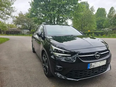 Usata Opel Corsa GS Line 101 CV (74 kW) 2021 Nero Utilitaria