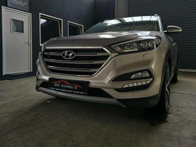 Gebraucht Hyundai Tucson Premium 177 PS (130 kW) 2017 Gold SUV