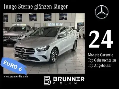 Gebraucht Mercedes B200 Progressive 163 PS (119 kW) 2022 Iridiumsilber Kleinwagen