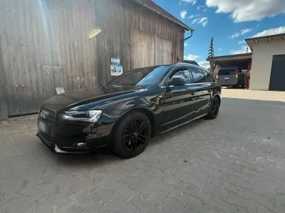 Gebraucht Audi A4 S-Line 177 PS (130 kW) 2013 Schwarz Kombi