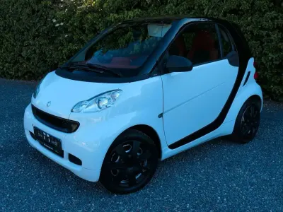 Gebraucht Smart ForTwo Coupé Passion 54 PS (39 kW) 2011 Weiß Coupé