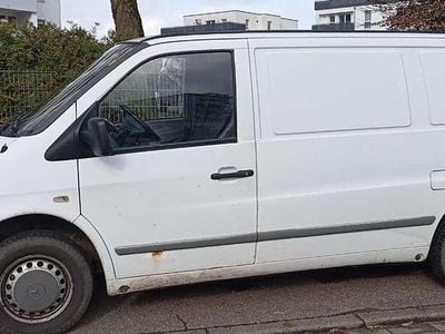 Second-hand Mercedes Vito 82 CP (60 kW) 1999 Van