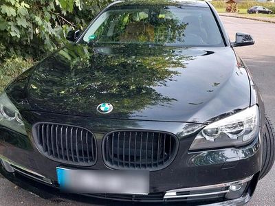BMW 740