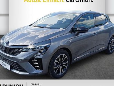 Rafalgrau metallic Gebraucht 2025 Renault Clio V Techno Limousine | 20.995 € (Etwas zu teuer)