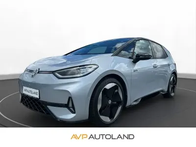 Gebraucht VW ID.3 GTX 210 kW (286 PS) 2025 Scale silver Kleinwagen