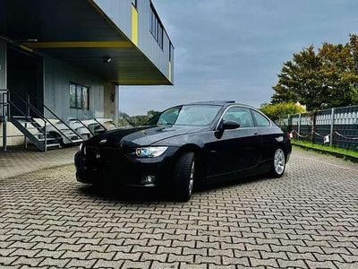 BMW 325