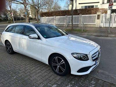 gebraucht Mercedes 220 Kombilimousine