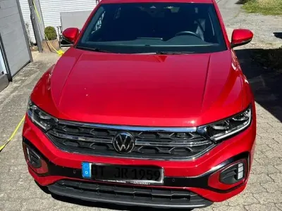 Usata VW T-Roc R-line 150 CV (110 kW) 2022 Rosso SUV