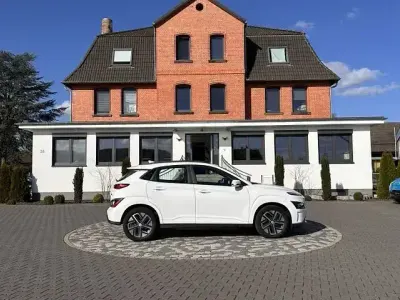Gebraucht Hyundai Kona Select 100 kW (136 PS) 2022 Weiß SUV