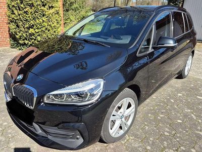 Gebraucht BMW 218 Advantage 150 PS (110 kW) 2020 Schwarz Van / Kleinbus