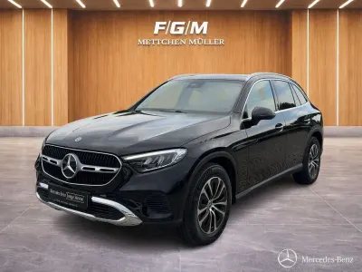 Gebraucht Mercedes GLC220 Avantgarde 197 PS (144 kW) 2025 Lack obsidianschwarz SUV