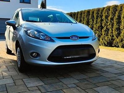 Gebraucht Ford Fiesta 82 PS (60 kW) 2009 Grau Kleinwagen
