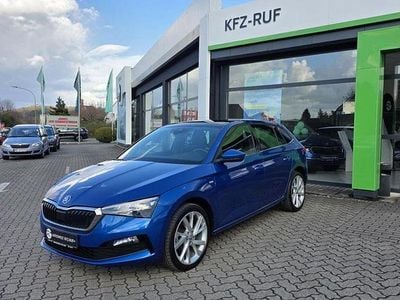 Gebraucht Skoda Scala Tour 150 PS (110 kW) 2022 Raceblau metallic Kleinwagen