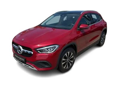 Mercedes GLA220