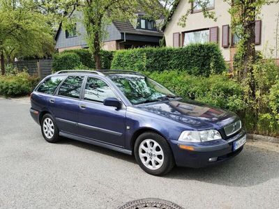 gebraucht Volvo V40 1.8 Kombi, TÜV 11/2025