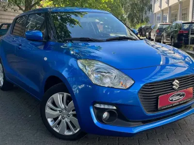 Gebraucht Suzuki Swift 90 PS (66 kW) 2020 Blau Kleinwagen
