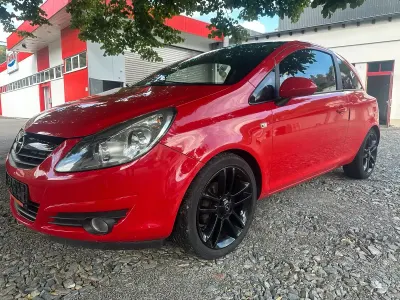 Gebraucht Opel Corsa 80 PS (58 kW) 2009 Rot Kleinwagen