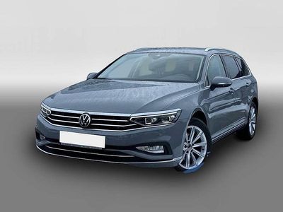 Grau Gebraucht 2021 VW Passat Elegance Kombi | 27.560 € (Teuer)