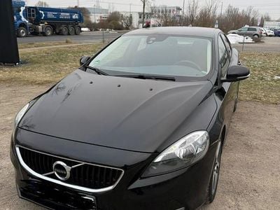 Gebraucht Volvo V40 Linje You! 120 PS (88 kW) 2016 Beige Limousine